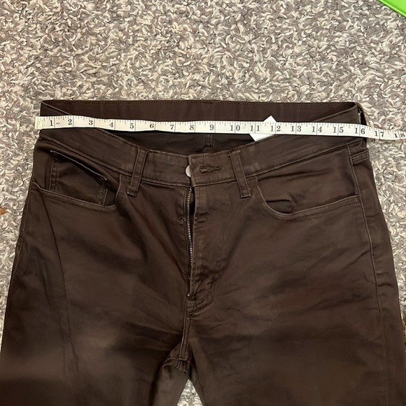 COPY - Uniqlo Brown Jeans - Picture 7 of 7